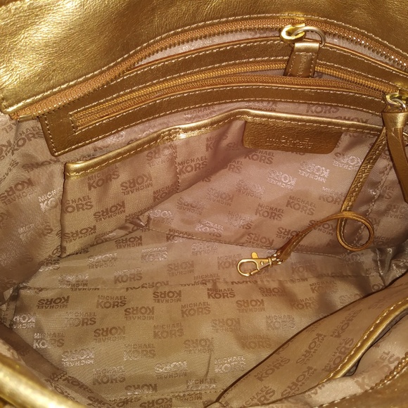 Michael Kors Bag - Picture 2 of 2